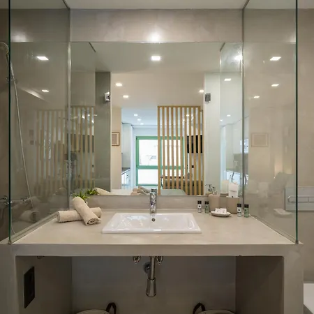 Estudio En Zona Historica Peatonal Palmas Gb2c *